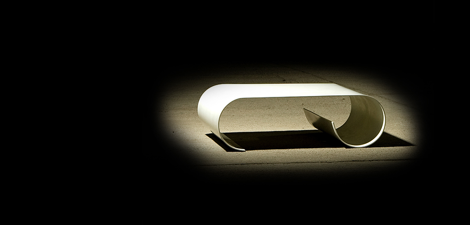 The Gregor Jenkin Studio 
functions as a kind of engineering 
enviroment - a systematic 
workshop that sets out to come up with solutions to cer